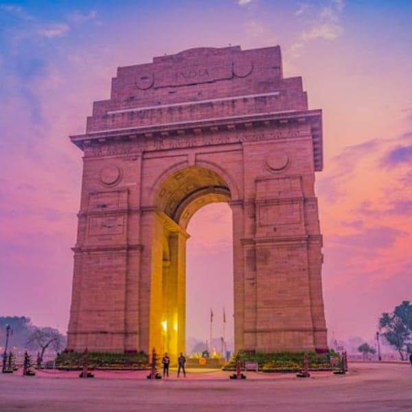 Qutub Complex & Alai Minar in New Delhi, NCR — Photography Spot in Fliqa Spot